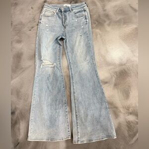 Light Wash Flare Women's Jeans